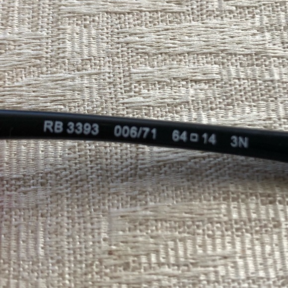 Men's Black RayBan Aviator Sunglasses - Picture 10 of 10